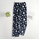 thumbnail image 5 of Pantalones de dormir de franela suave con cintura elástica para mujer, con estampado festivo y bolsillos laterales. Pantalones de poliéster para mujer., 5 of 5