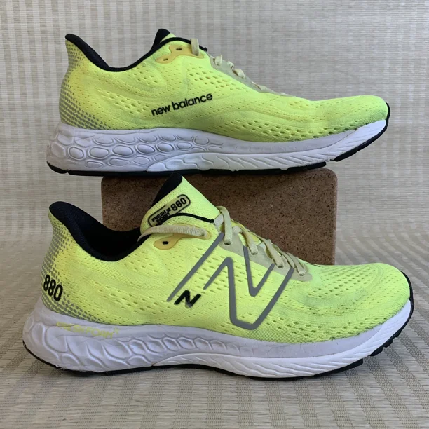 New Balance Mens Fresh Foam 880 v13 M880Y13 Yellow Running Shoes Sneaker Size 12