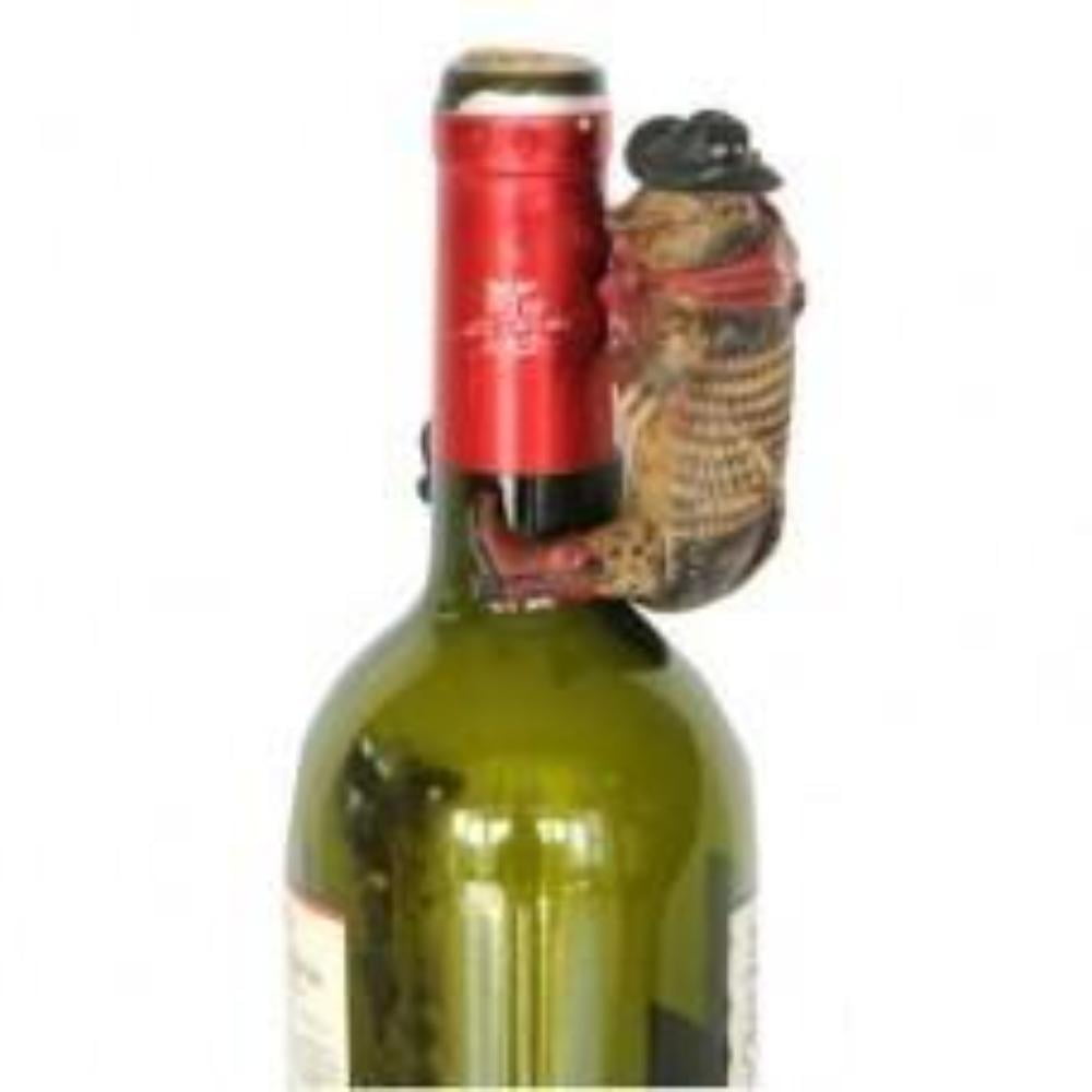Armadillo Wine Bottle Décor