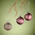 thumbnail image 3 of Decoración para árbol de Navidad de Hannah, 9 quilates, rosa y verde esmeralda, 3 of 7