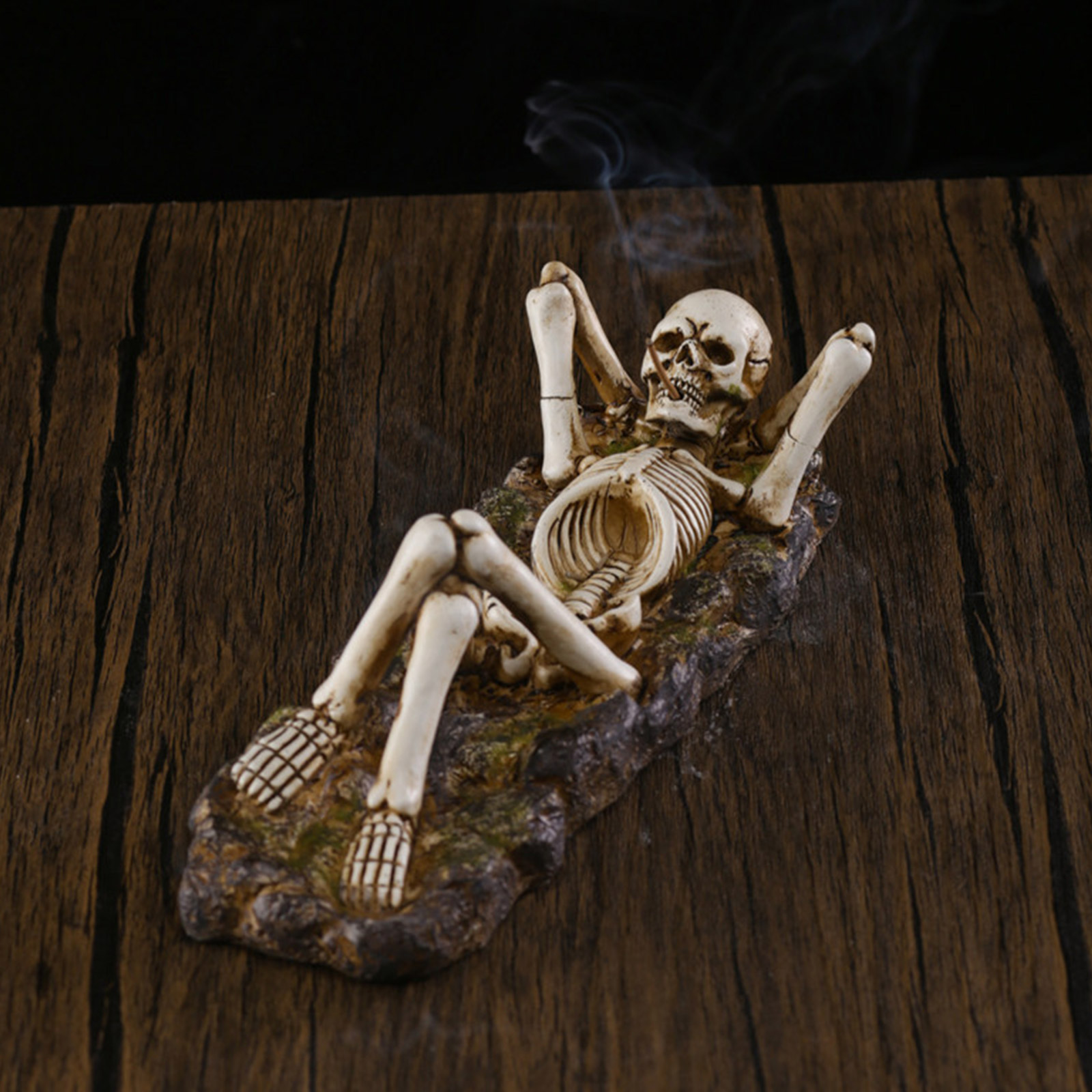 Skull Incense Holder for Creative Ghost Incense Stick Tray Aromatherapy Stand