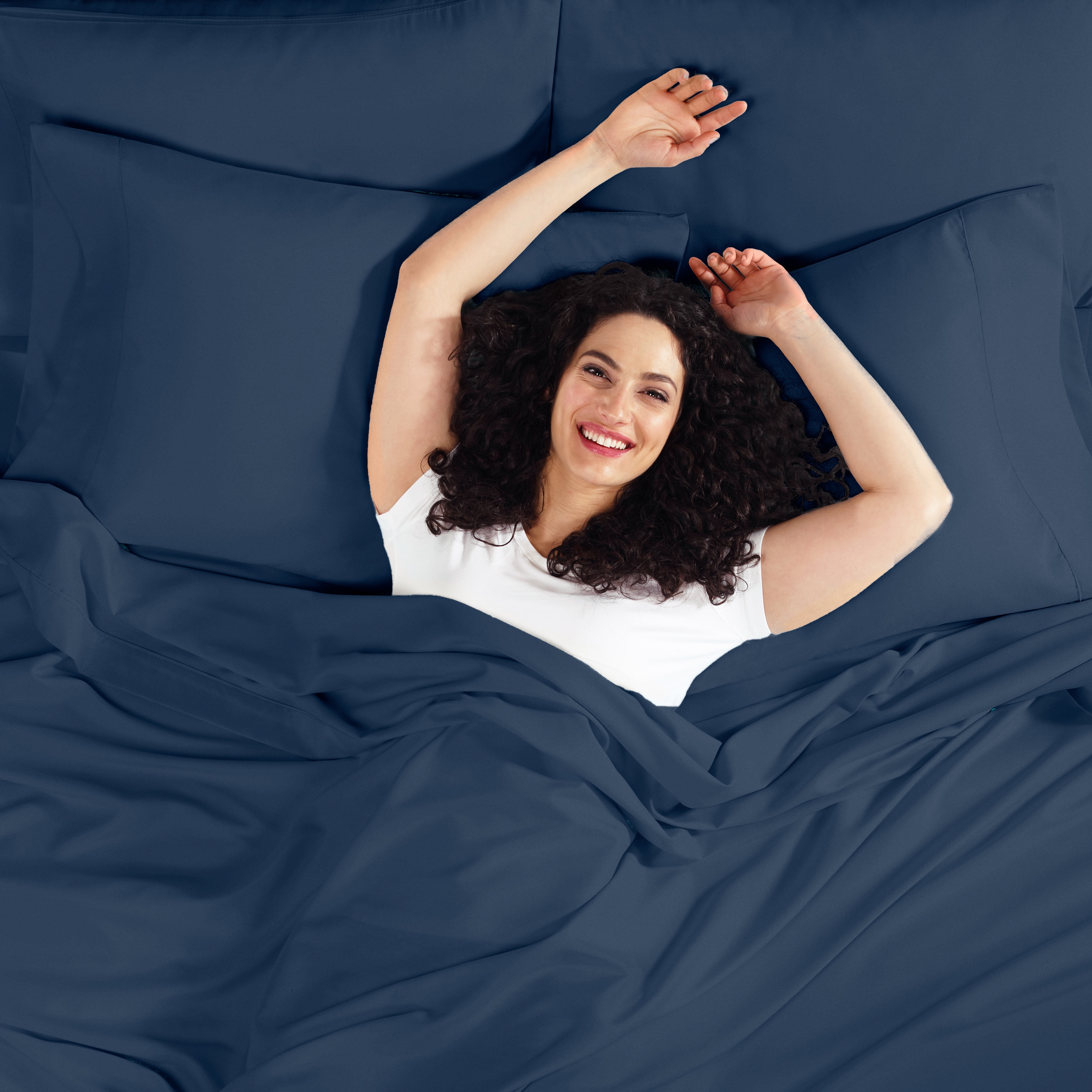 Hearth & Harbor Deep Pocket 4 Piece Solid Bed Sheet Set, 1800 Thread Count Microfiber Sheets, Full, Navy Blue