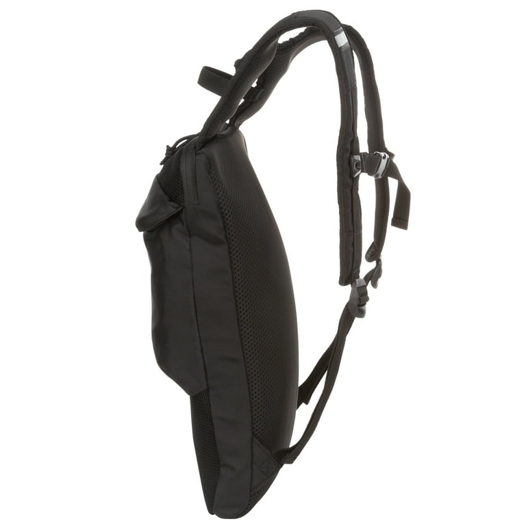 Athletic Works 7.5 Liter Black Slim Workout Backpack, Unisex