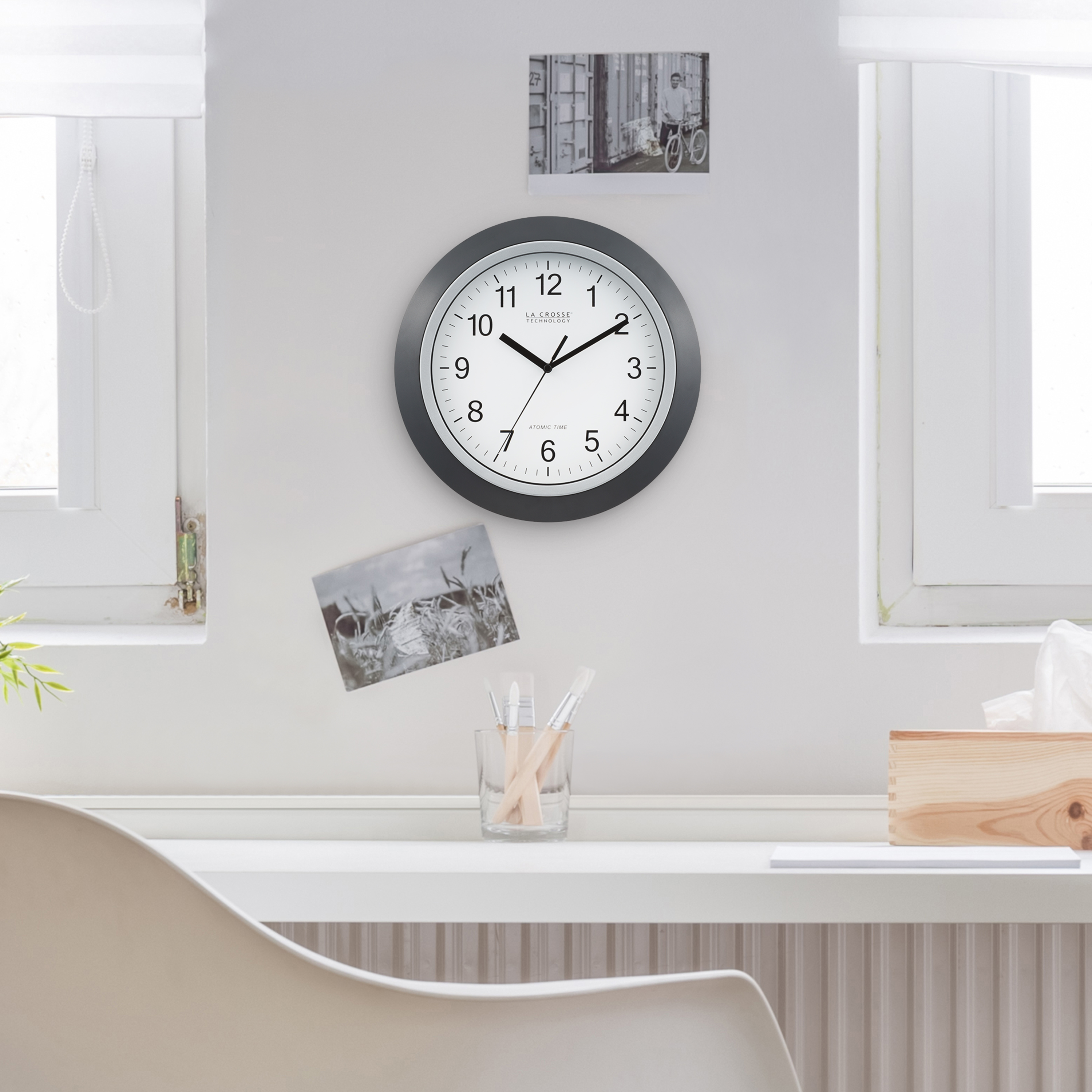La Crosse Technology 12-Inch Atomic Analog Wall Clock, Black photo 4