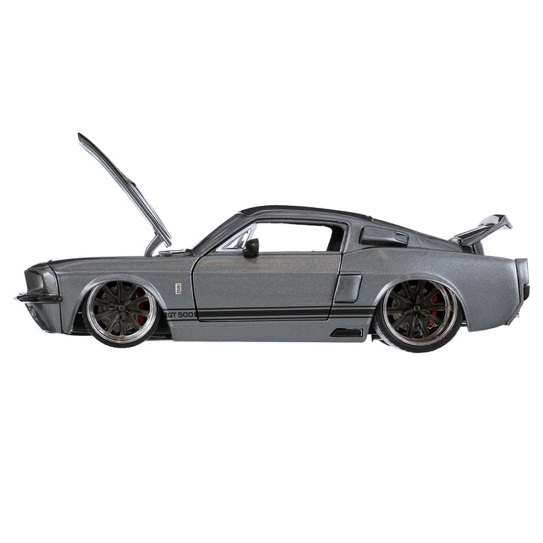 Jada Toys 1967 Shelby GT 500 DieCast Metal 1:24 Scale Car Play
