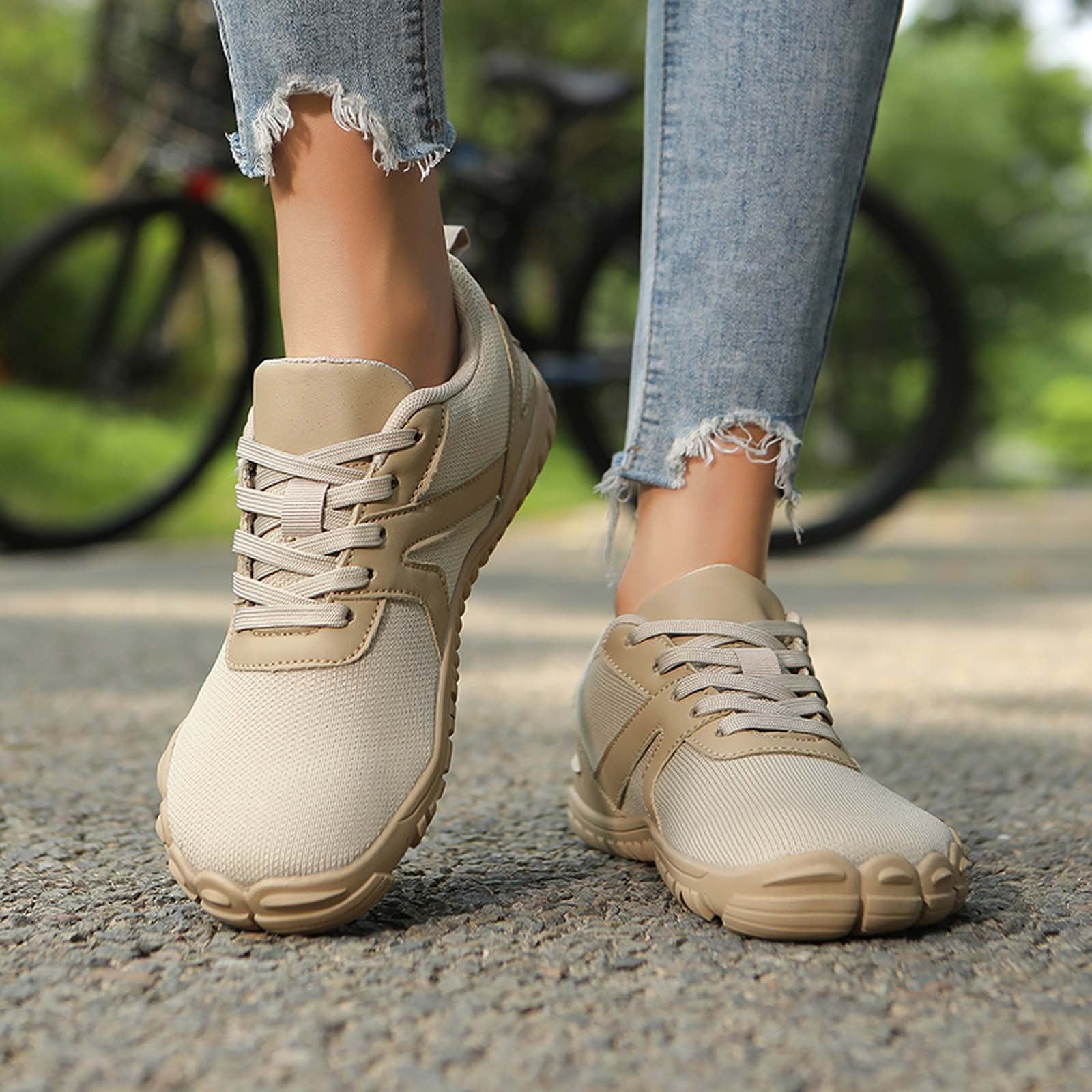 Women's Barefoot Shoes Slip-On Sneakers Wide Toe Box Minimalist Shoes for Walking Hiking Trail Running