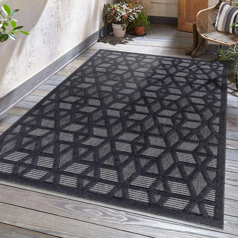 Hauteloom Nuri Black Outdoor Rug - 7'10 x 10' Rectangle