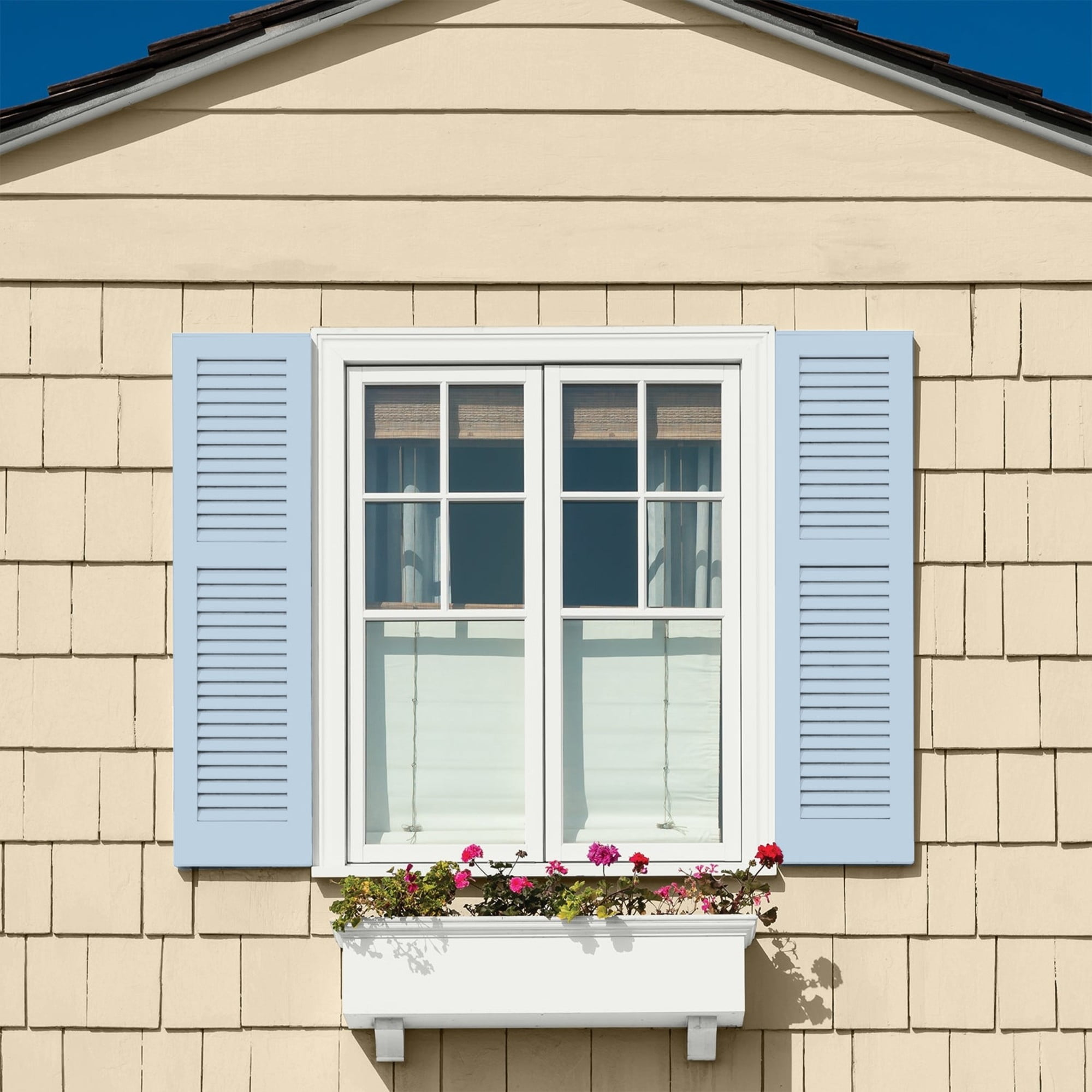 Glidden Fundamentals C'est La Vie / Blue, Semi-Gloss Exterior Paint, 1 Gallon