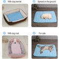 thumbnail image 5 of Estera de autoenfriamiento para perros, almohadillas transitorias de sensación de frescura, almohadillas de enfriamiento para mascotas, estera de seda de hielo, cojín de manta refrescante, 5 of 5