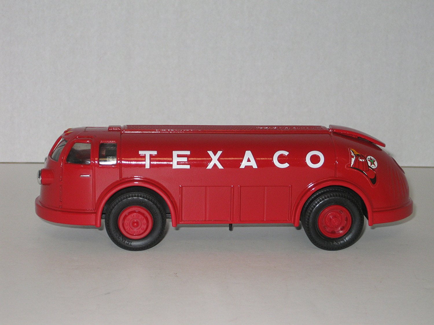texaco 1934 diamond t tanker
