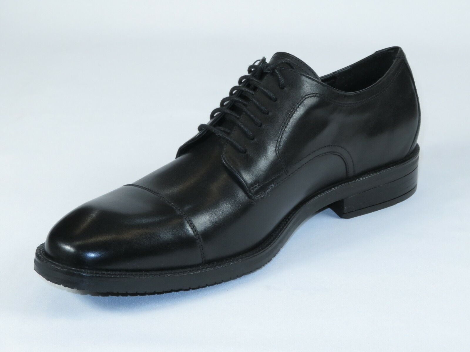 Cole haan black cheap cap toe oxford