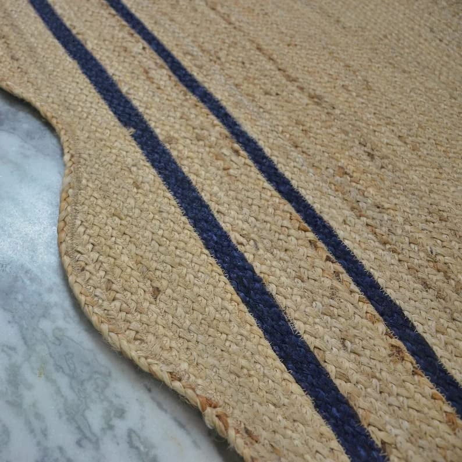KLAVATE Natural Jute Wave Edge Hand Braided Scalloped Farmhouse Jute Runner Rug