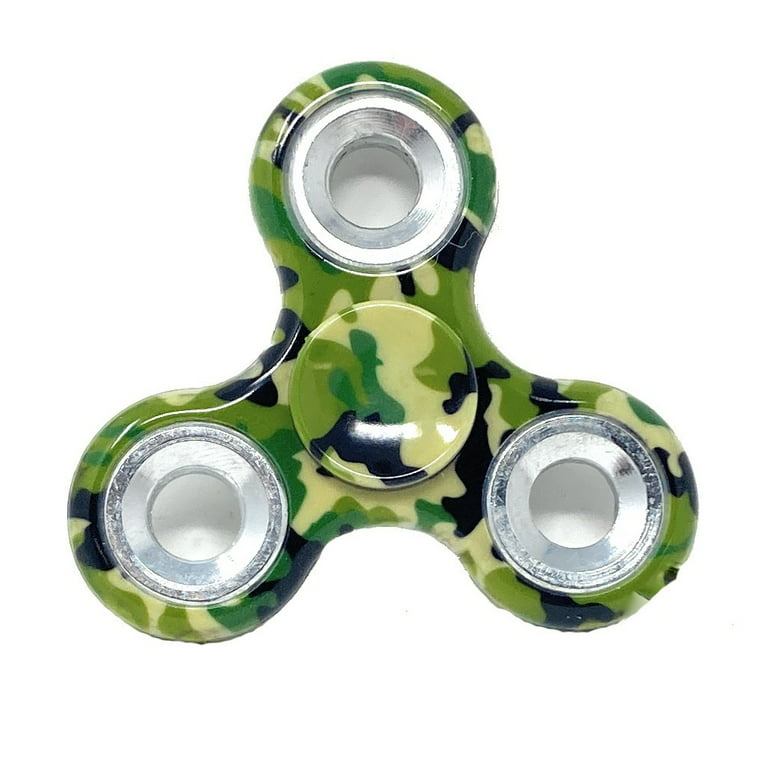 4 Things You Know If You Live with a Handspinner