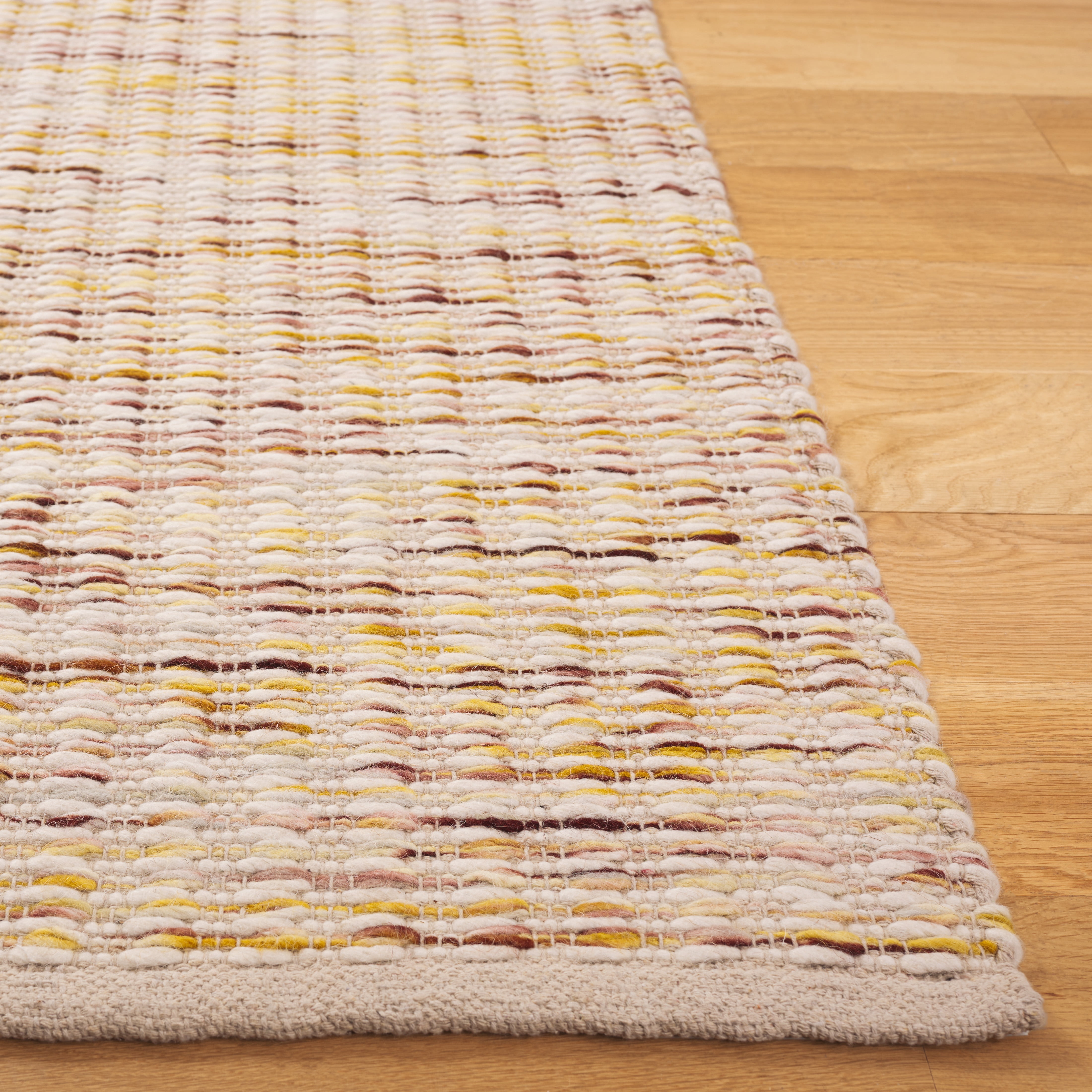 SAFAVIEH Natura Helen Striped Area Rug, Gold/Ivory, 4' x 6'
