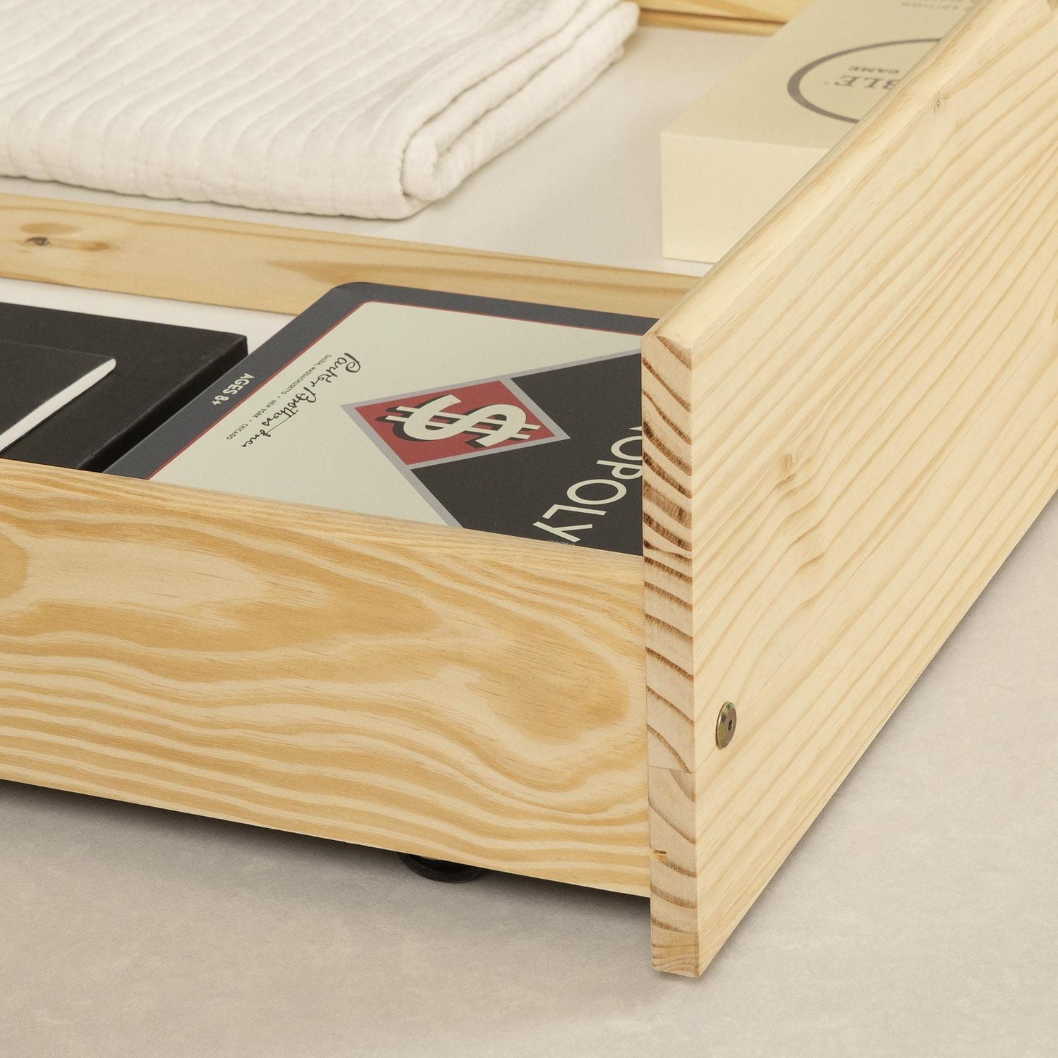 Solid Wood Daybed with Storage Drawers from the collection Sweedi South Shore