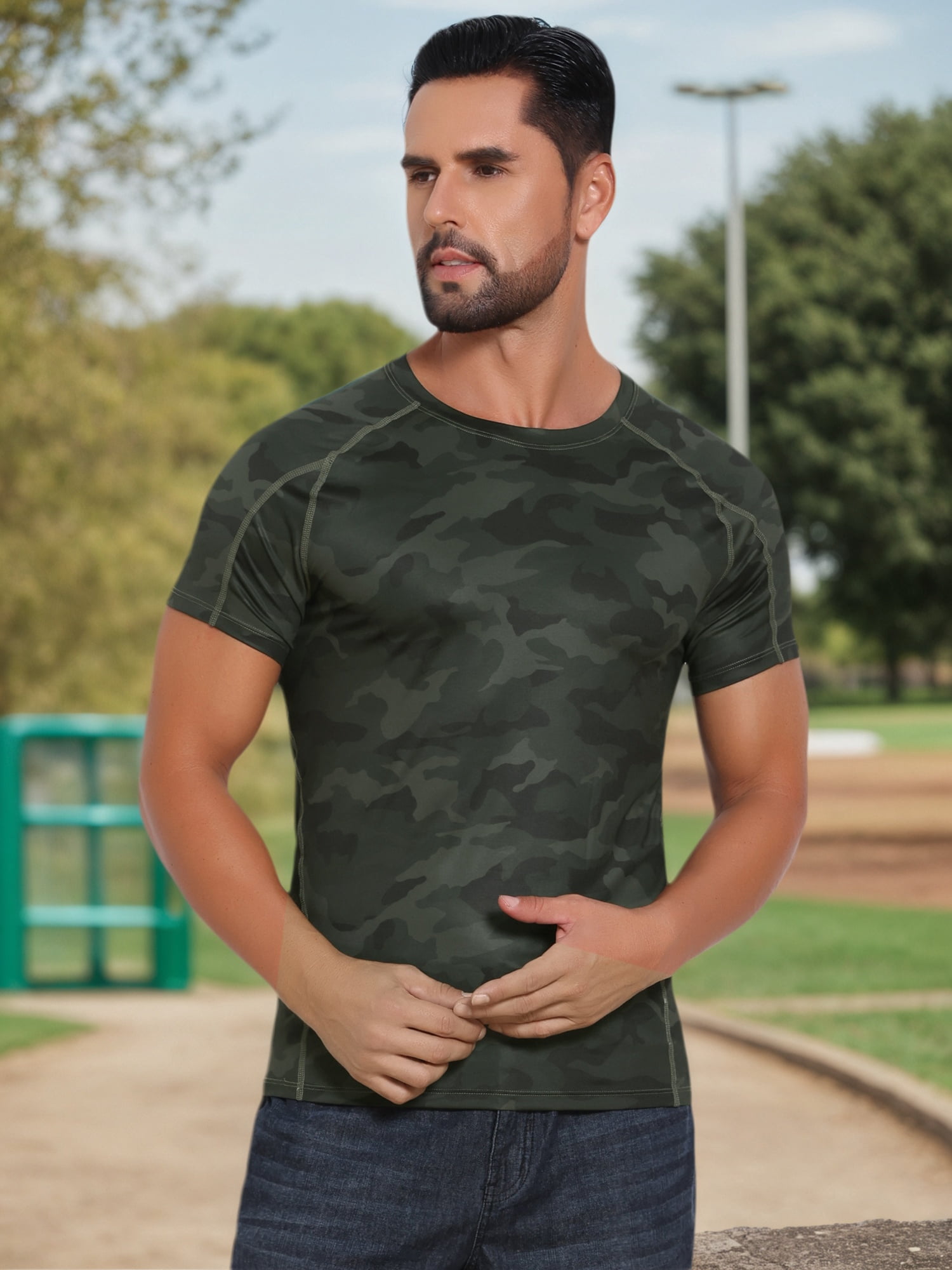 DARING DIVA Men's Workout Stretch Crew Neck Short Sleeve T-Shirt L Dark Green