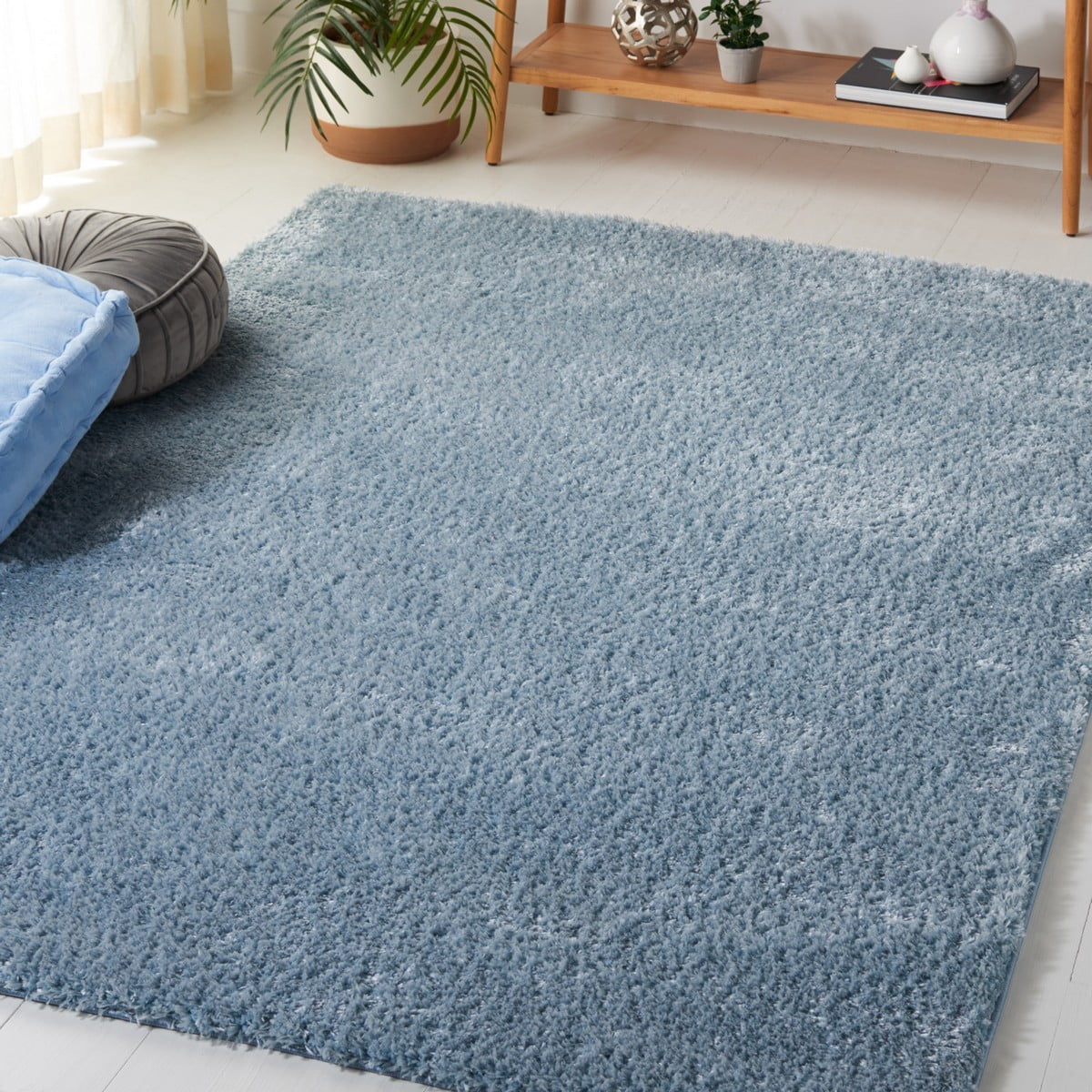 SAFAVIEH Tahoe Joey Modern Shag Area Rug, 5' x 7', Blue