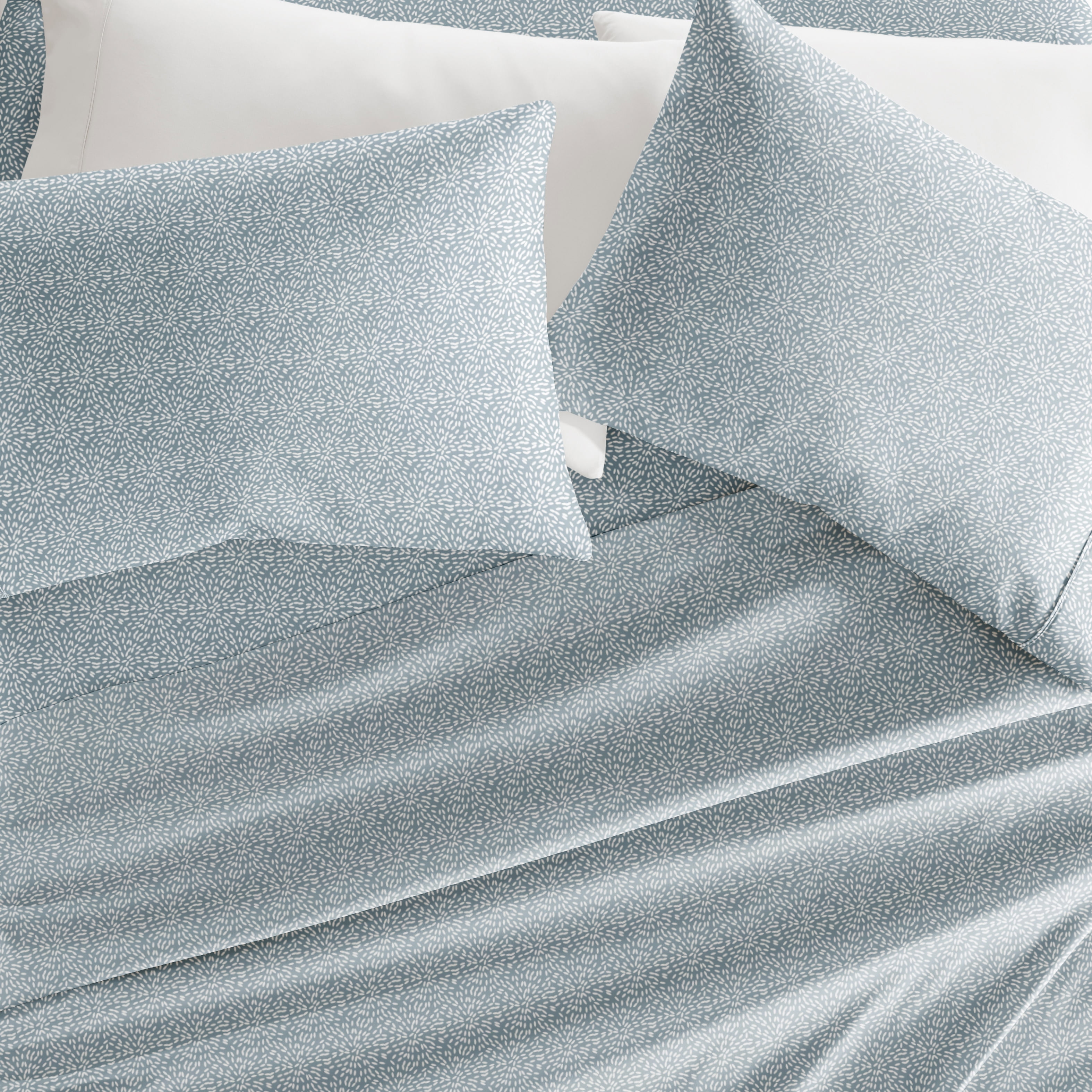 Noble Linens 3 Piece Pattern Microfiber Bed Sheets Set, Sky Blue Modern Circles, Twin