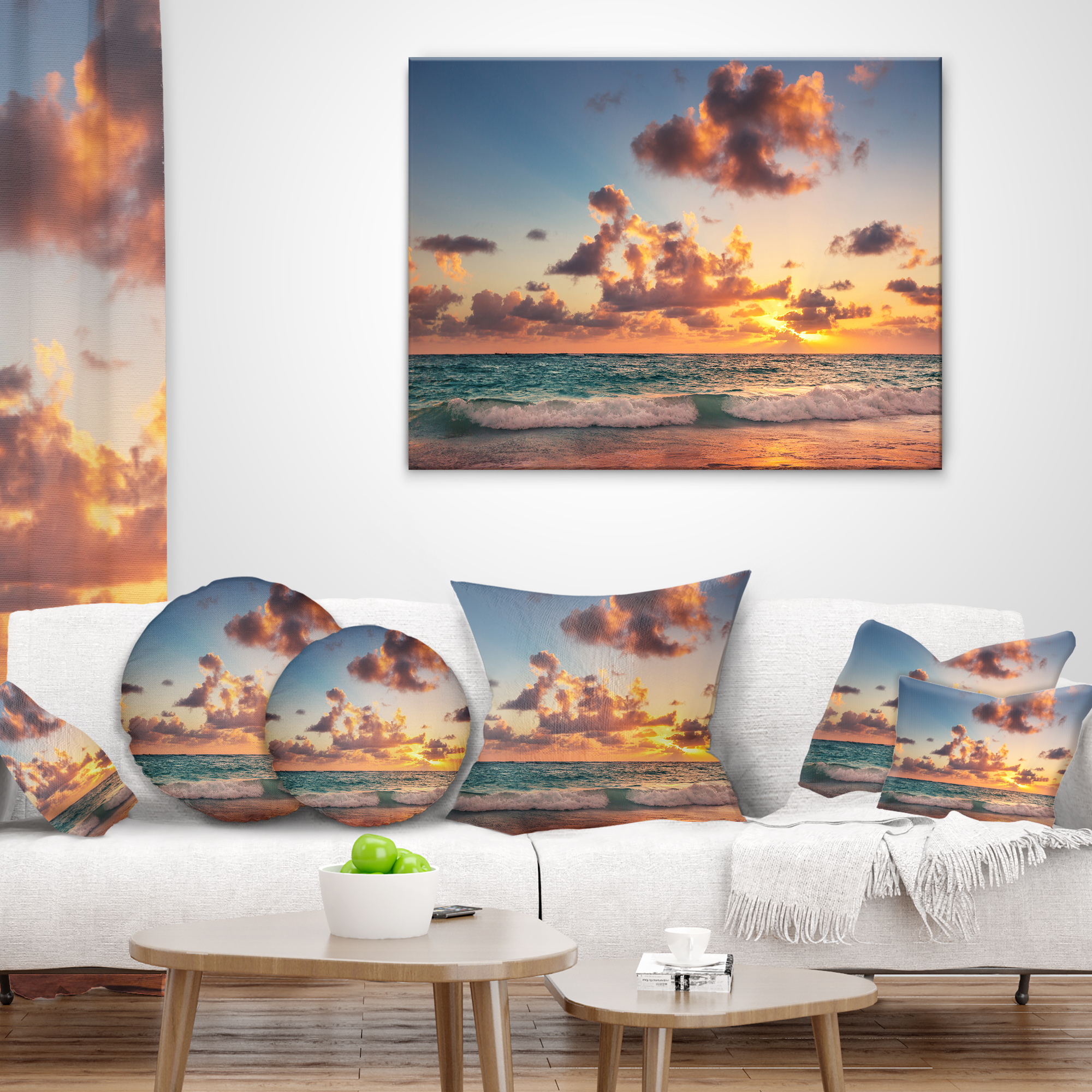 Designart Sunrise on Beach of Caribbean Sea - Beach Throw Pillow - 18x18