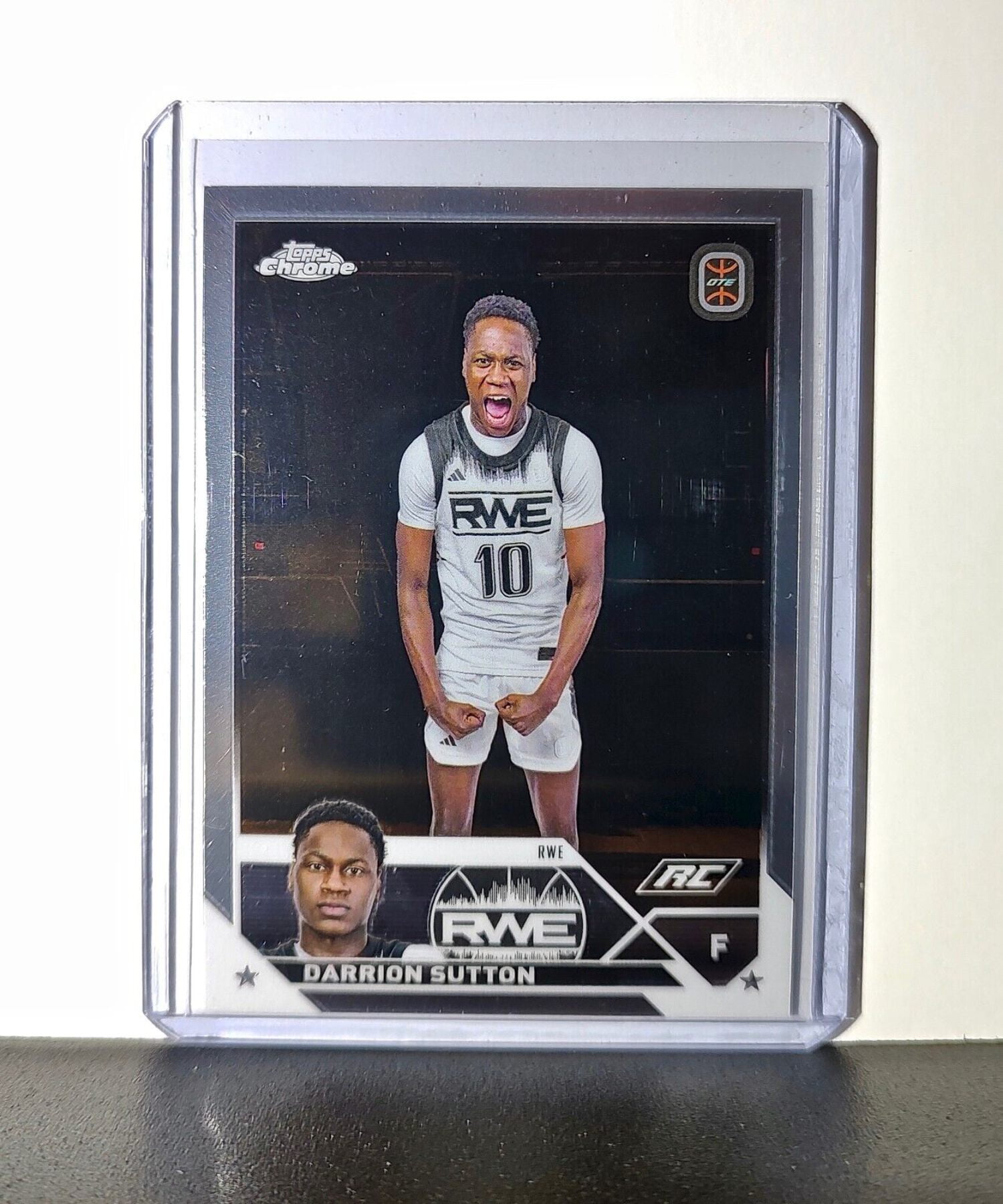 2022 Topps Garbage Pail Kids Chrome Trading Cards with Atomic