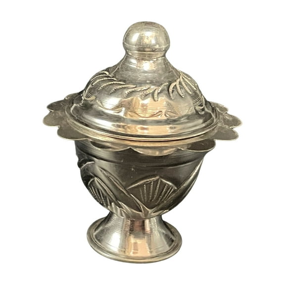 925 Sterling Silver Hallmarked Kumkum Box / Sindoor daan - Style #01 Kumkum Box (Ht /Wt): 2.25" Box (Wt. =16 grams)