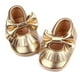 thumbnail image 2 of Zapatos adorables para bebés (niños y niñas) de suave piel nobuk con cordones, lazo, borla y bandas elásticas., 2 of 9