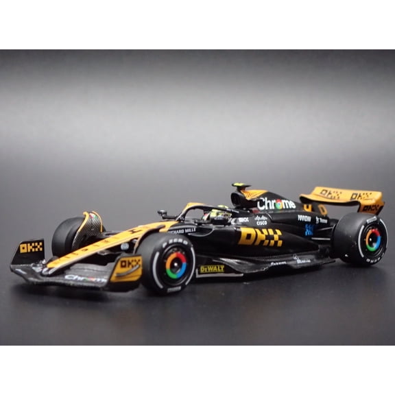 Open Box MCLAREN MCL60 #4 2023 LANDO NORRIS F1 JAPANESE GP 1:64 SCALE DIECAST MODEL CAR