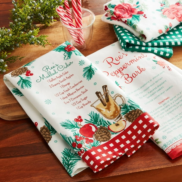 The Pioneer Woman Peppermint Bark and Mulled Cider Kitchen Towel Set