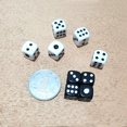 thumbnail image 4 of Rompecabezas de dados de punta cuadrada acrílica, accesorio de juego de bricolaje, cubo blanco y negro, 6 caras, fiestas de cumpleaños, 10mm, 50 piezas, 4 of 4