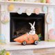 thumbnail image 4 of Adorno de resina de conejo de PascuaCarrot Car • Decoración de Pascua en el escritorio • Figurita blanca naranja 6,3x7,87x3,15 in • Decoración de estantería para coches domésticos, 4 of 7