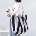 thumbnail image 3 of Bolso bandolera, bolso de hombro de lona liviano para mujer, bolso tipo hobo con cremallera superior resistente al agua con correa ajustable, 3 of 5
