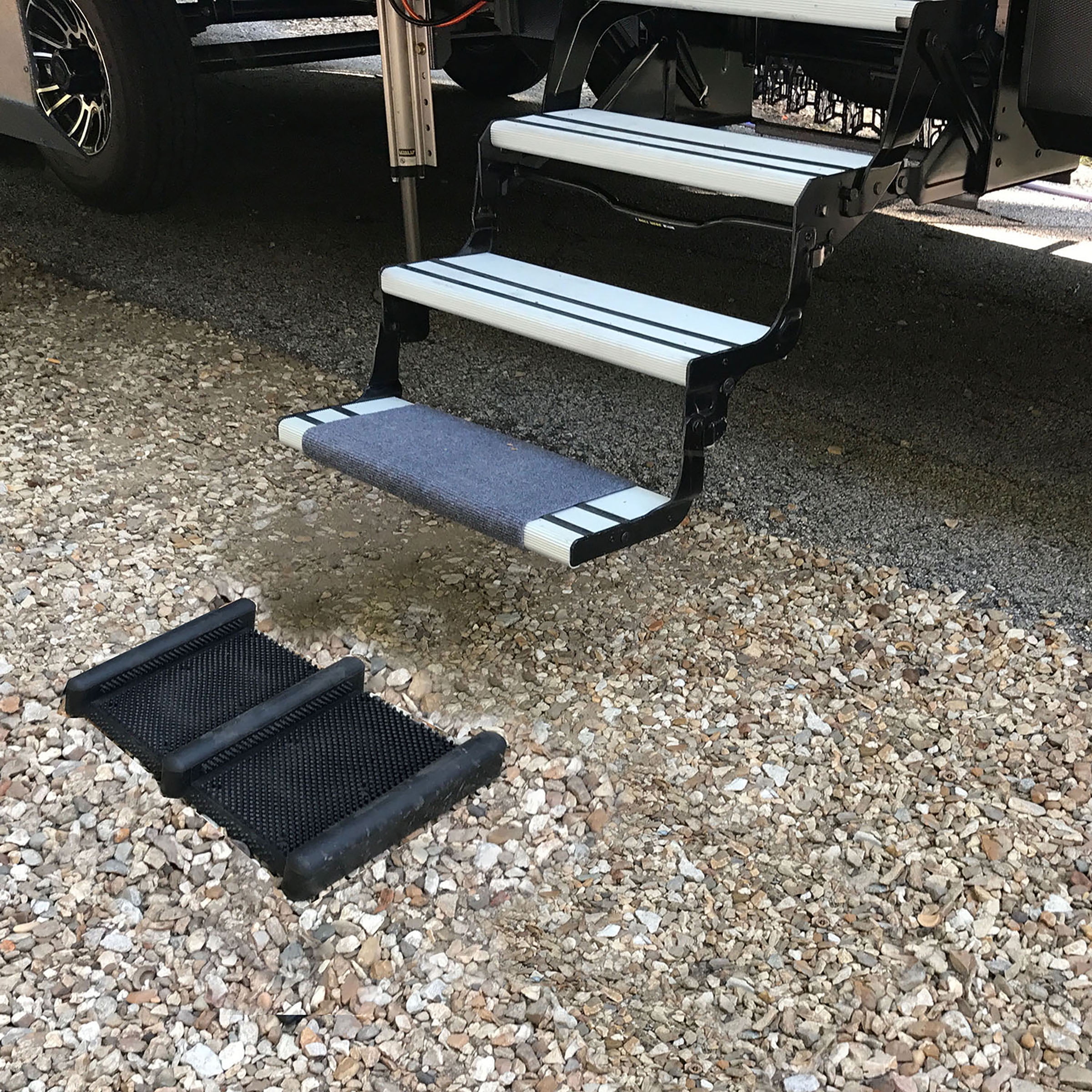 AmeriHome Rubber Boot Scrap Mat - Thumbnail 5
