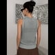 thumbnail image 4 of Suéter de Punto de Verano para Mujer, Camiseta Sin Mangas con Cuello Redondo de Crochet, Blusa Informal Sin Mangas con Aberturas Gris M, 4 of 9
