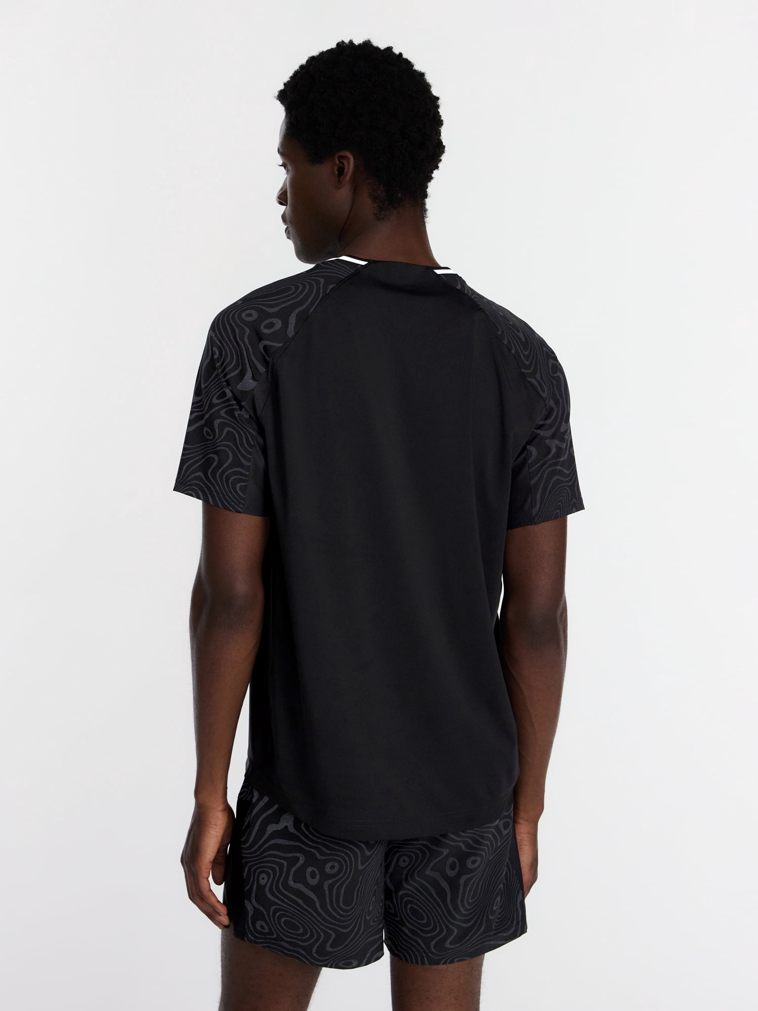 Athletic Works Men's Reflective Print Soccer Style Performance Shirt, Sizes XS-3XL