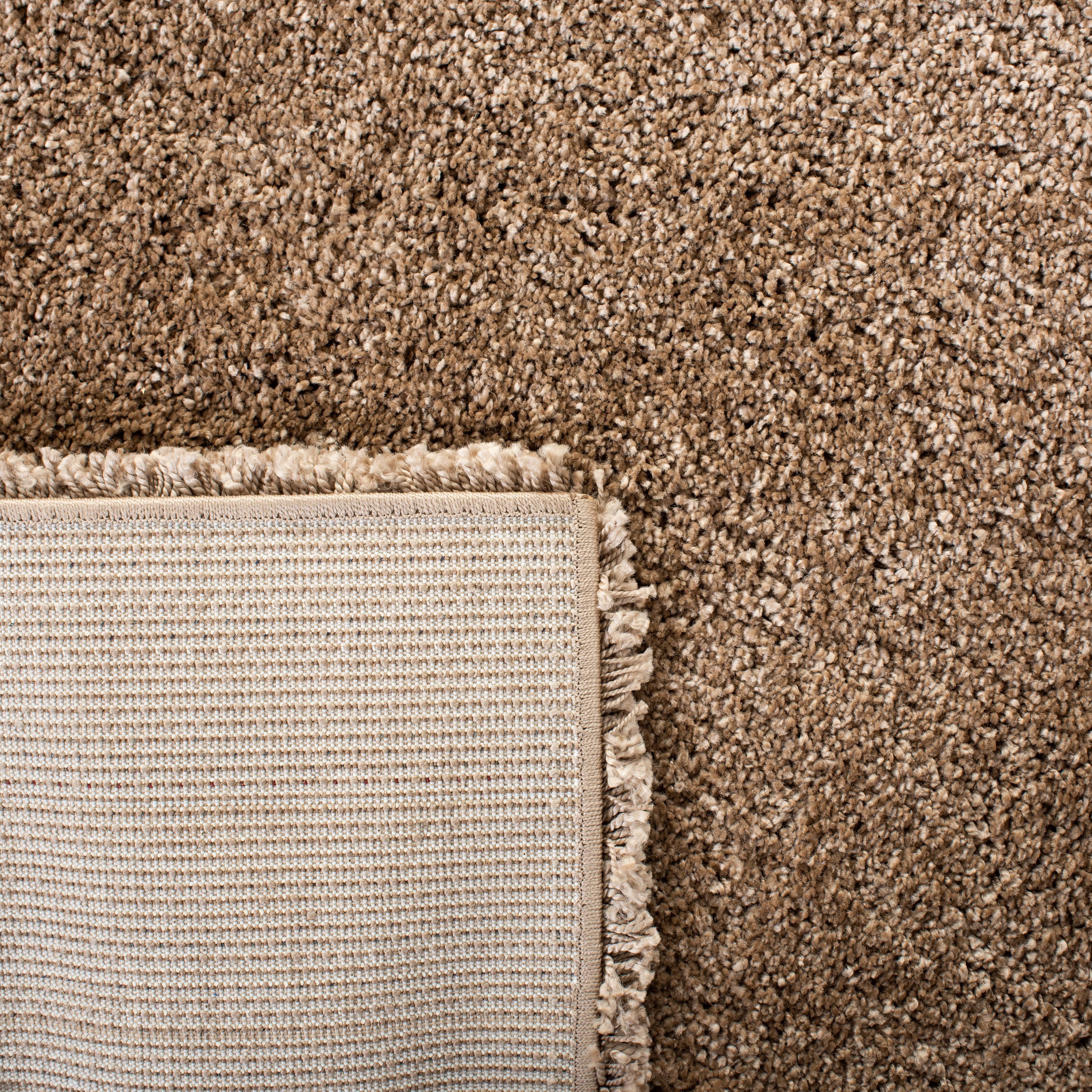 SAFAVIEH Milan Harlow Solid Plush Shag Area Rug, Dark Beige, 3' x 3' Round - Modern Design, Dark Beig, Non-Shedding & Easy Cleaning, Ultra Plush Thick Pile, Ideal for Living Room, Bedroom