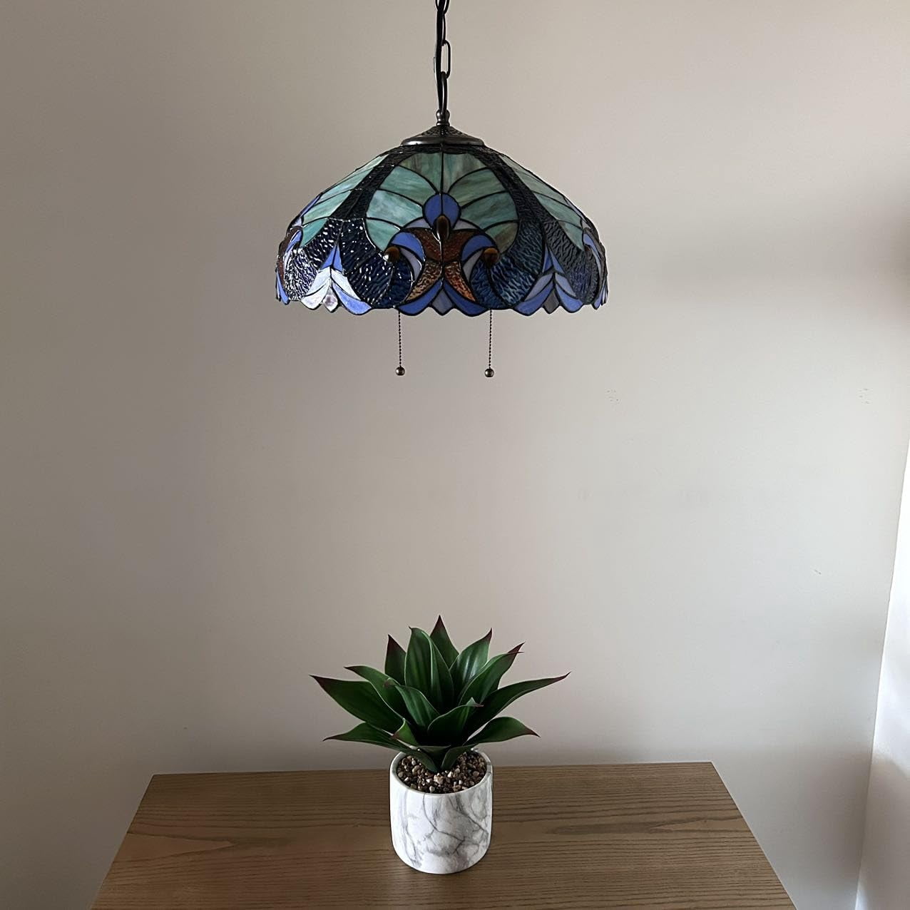 Stained Glass Pendant Lights Fixture Green Blue LED Bulb Included for Dining Room Hotel Restaurant Cafe 16"W*16"D*75"H
