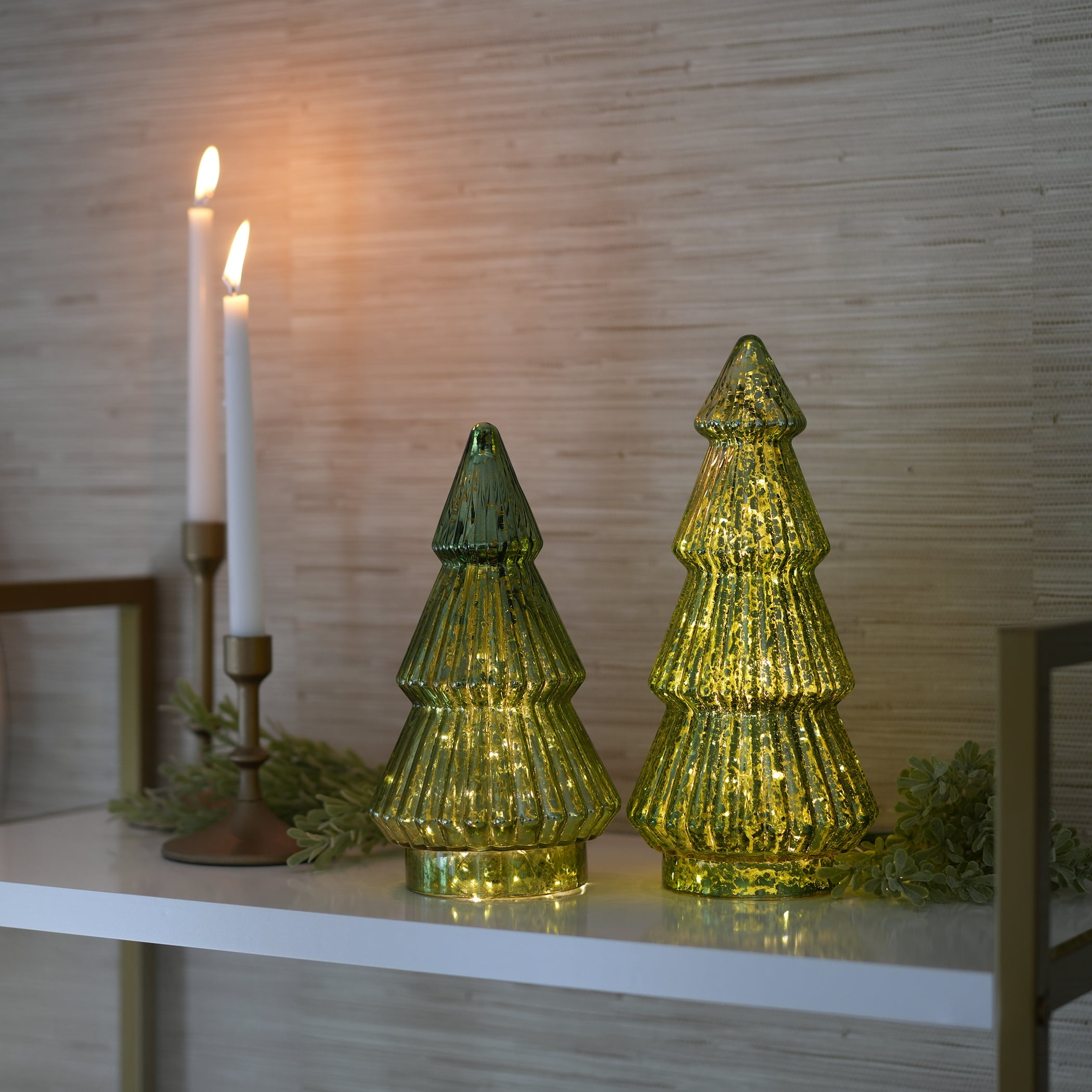 Better Homes & Gardens 10‘’  Decorative Tabletop Christmas Tree in Mercury Ribbed Green Glass, Small