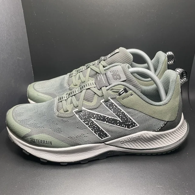 New Balance Trail Running All Terrain Nitrel v4 Shoes MTNTRCA4 Men's Sz 11