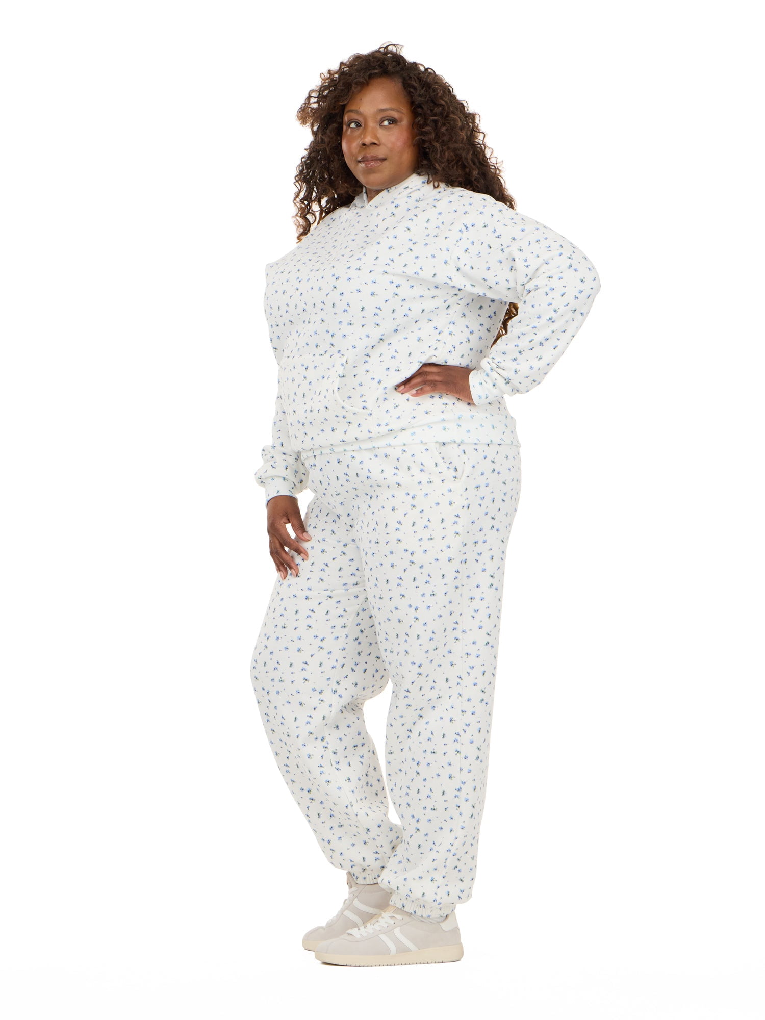 Forever 21 Women's and Women's Plus Americana Fleece Jogger Sweatpants, Sizes XXS-4X