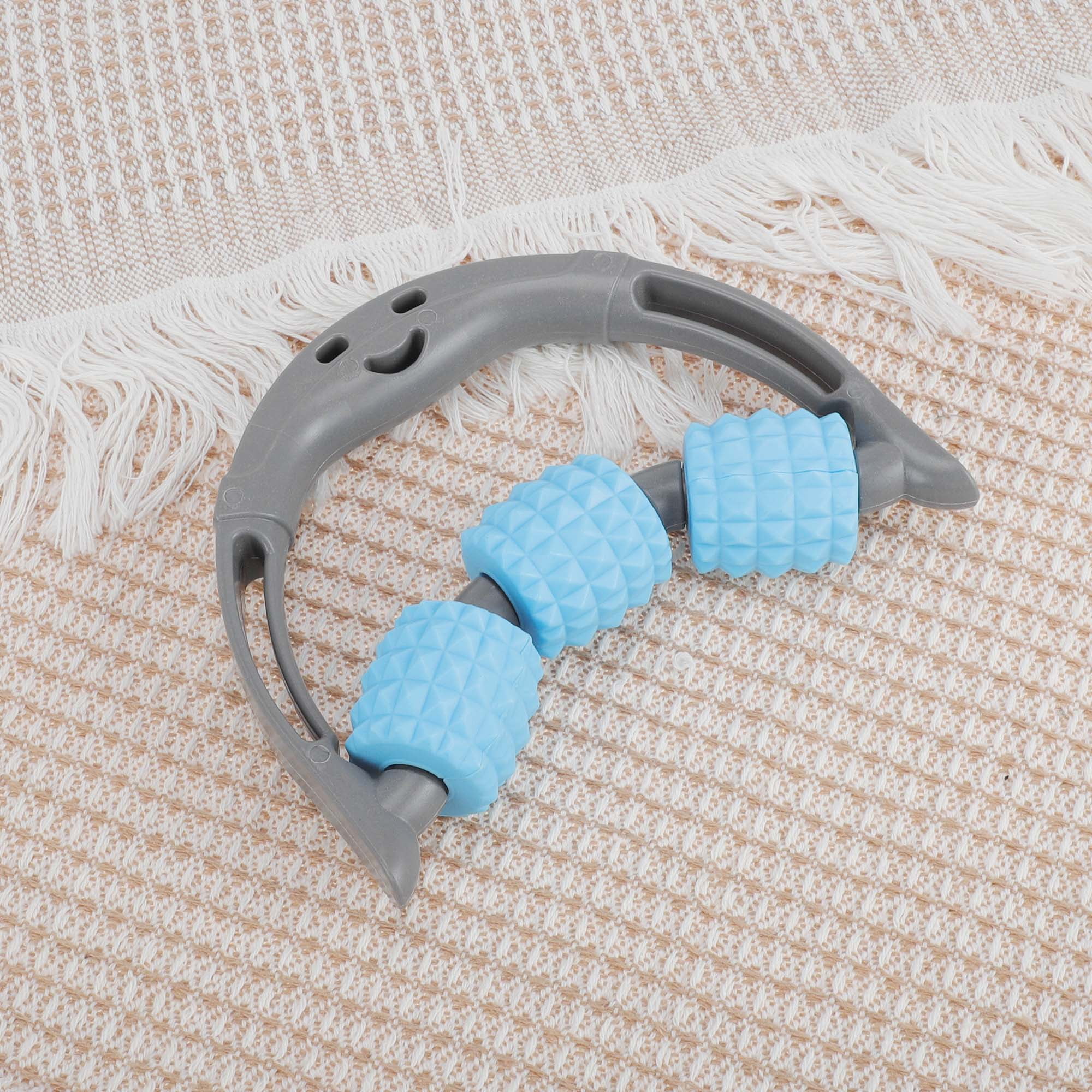 Unique Bargains 1 Pc 3-Round Massage Stick for Muscle Ease Blue