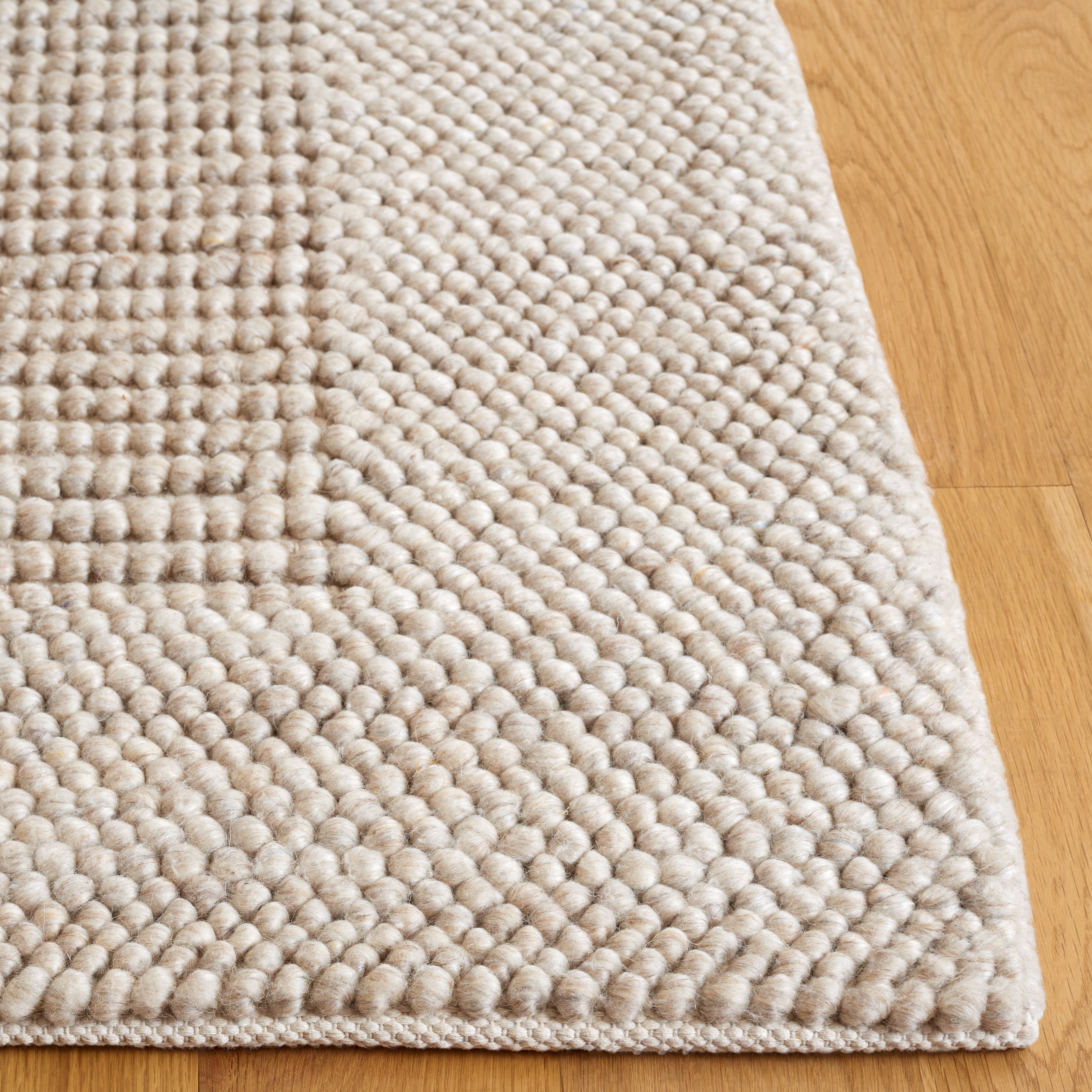 SAFAVIEH Natura Novilla Bordered Area Rug, Beige, 9' x 12'