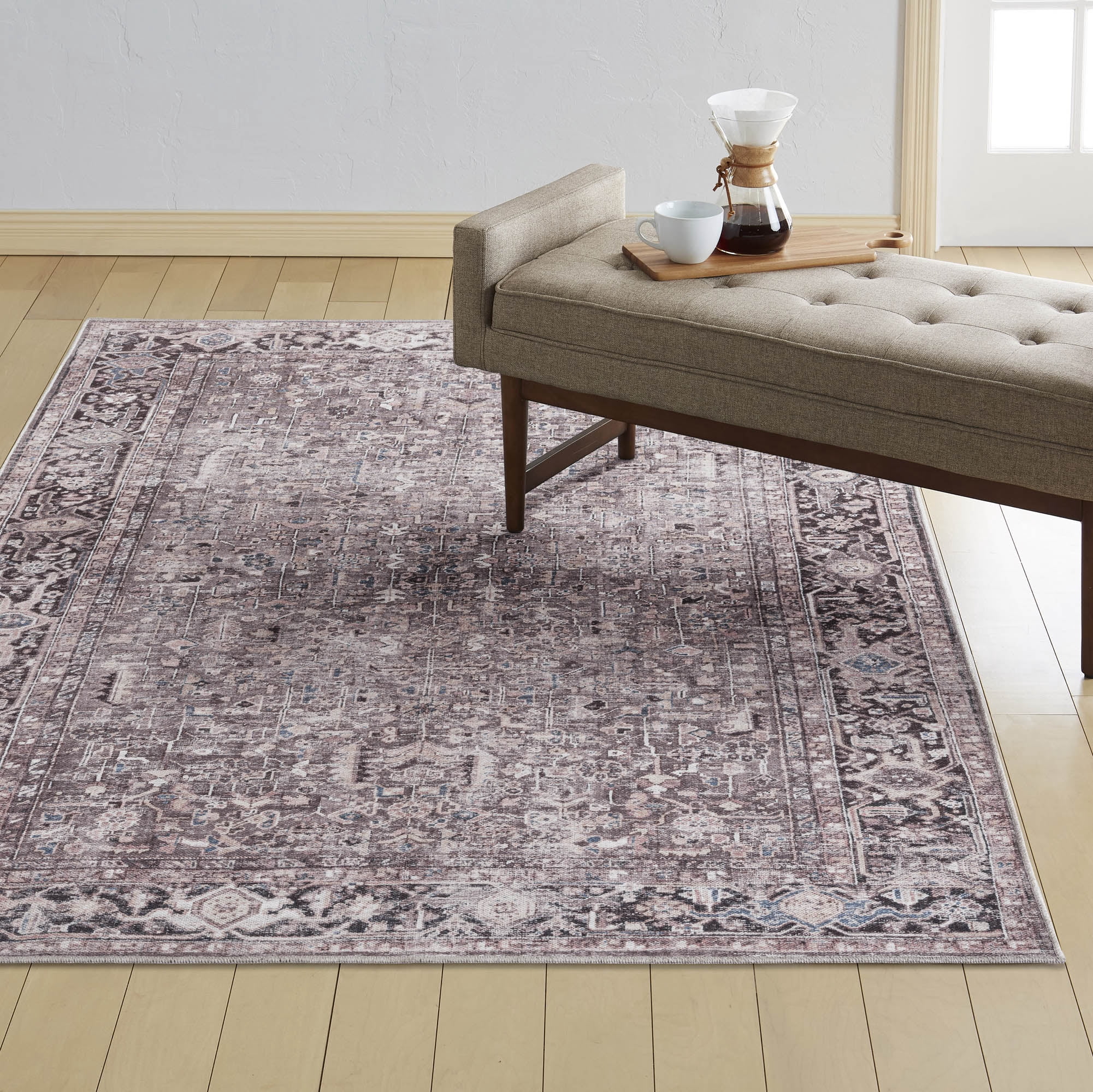 Everwash™ Callaghan Edith Distressed Vintage Machine Washable Area Rug, Lavender Grey, 3'11"x5'6"