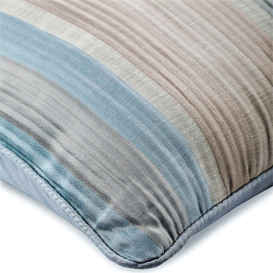The HomeCentric Euro Sham Pillow, Blue European Sham&nbsp;Pillow Covers Pack of 2, 26x26 inch (65x65 cm), Jacquard Euro Pillow Shams, Striped, Contemporary Euro Pillow Covers Easter - Aqua Martini