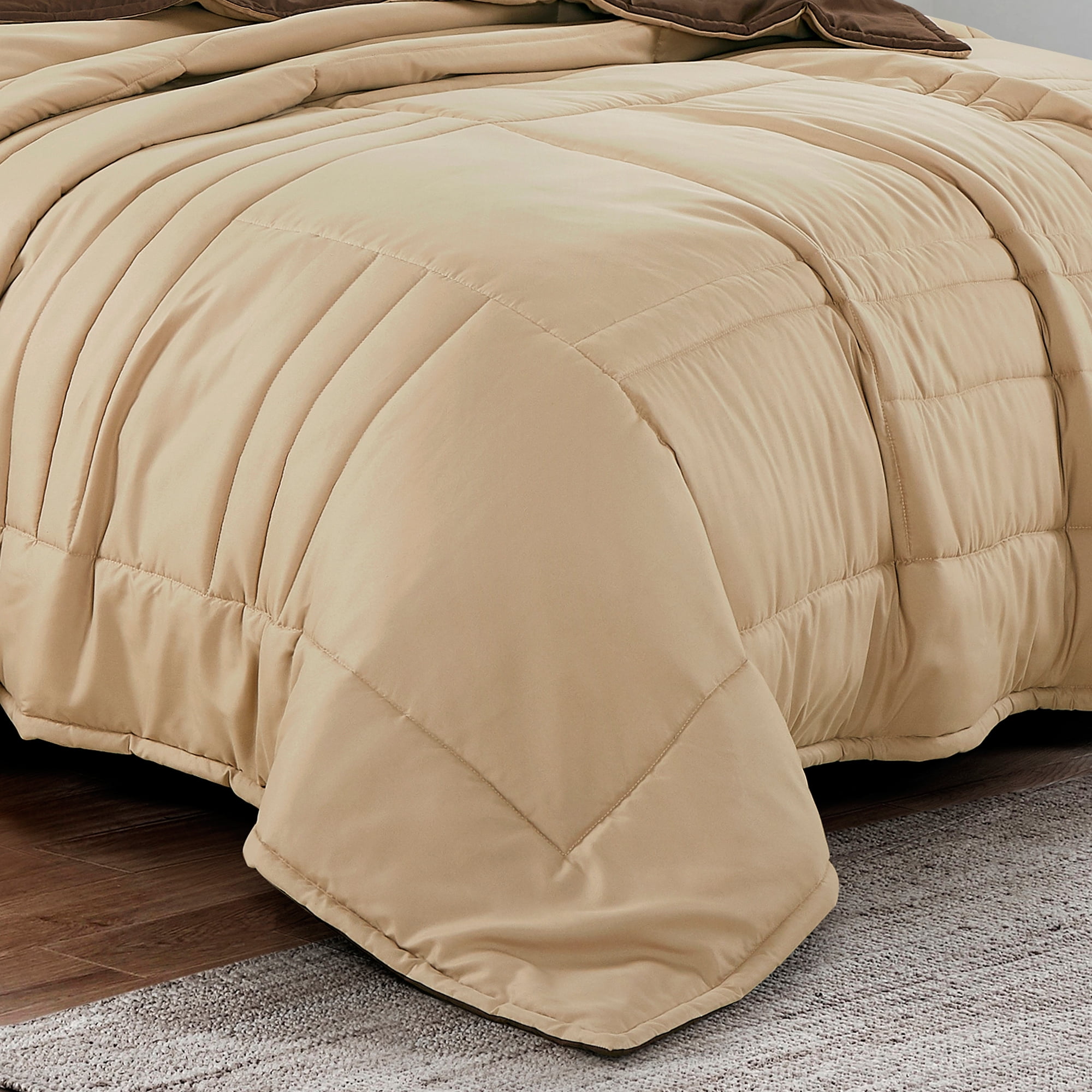 Evjk 3-Piece Decorative Lightweight Bedspread Set – Breathable, Microfiber with Minimalist Solid, Queen