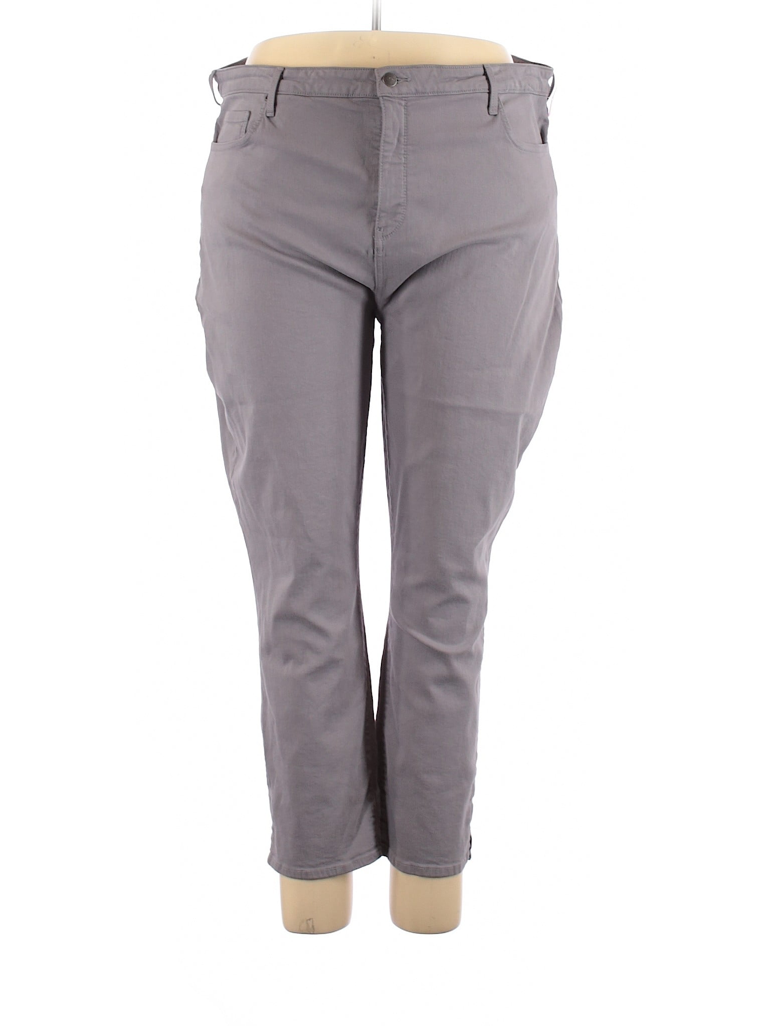 black cargo pants with chain