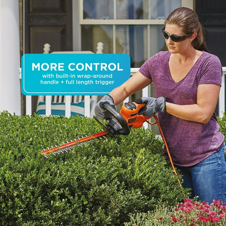 BLACK DECKER 18 In. Electric Hedge Trimmer BEHT200 Walmart