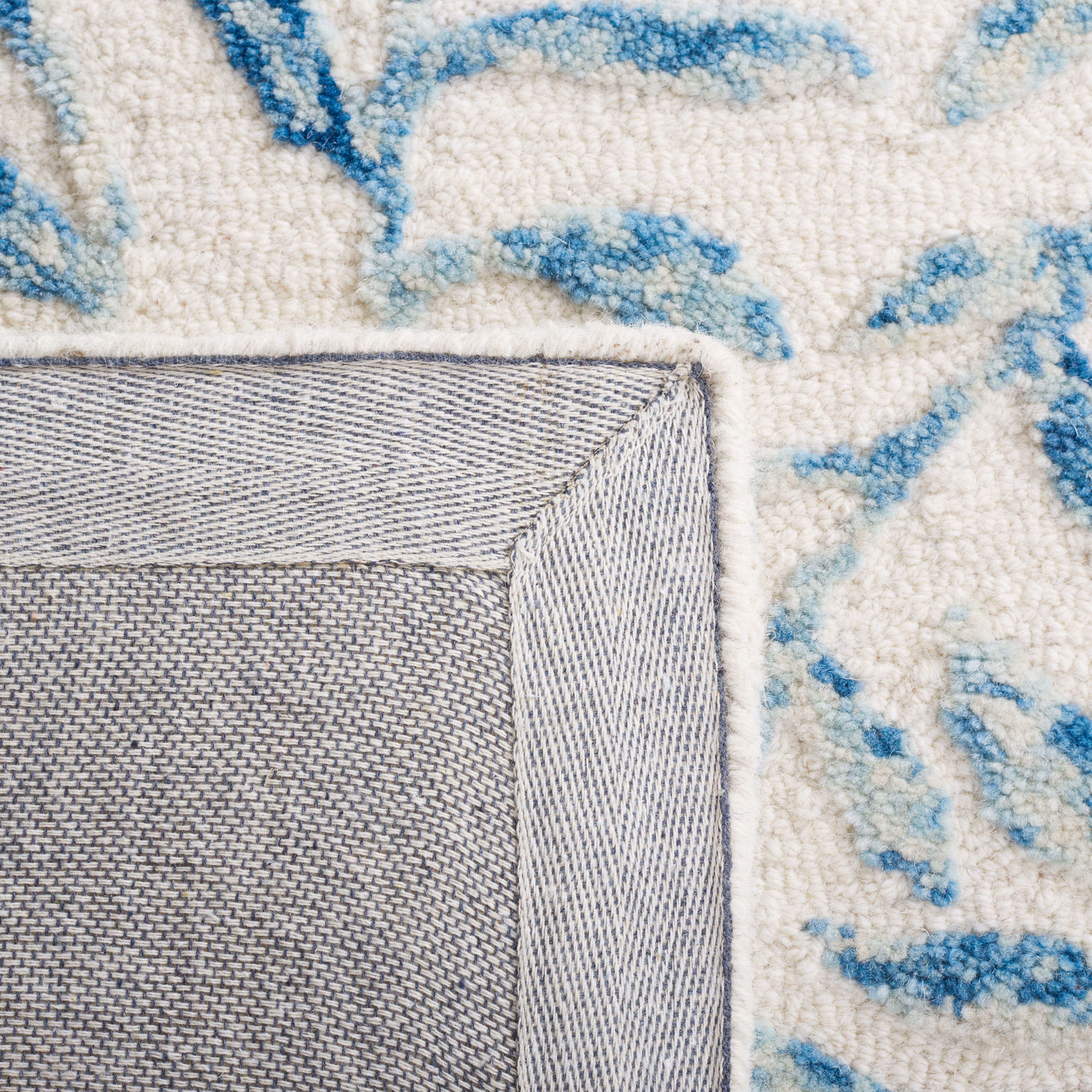 Safavieh Jardin Lailee Leaves Runner Rug, Ivory/Blue, 2'3" x 8'