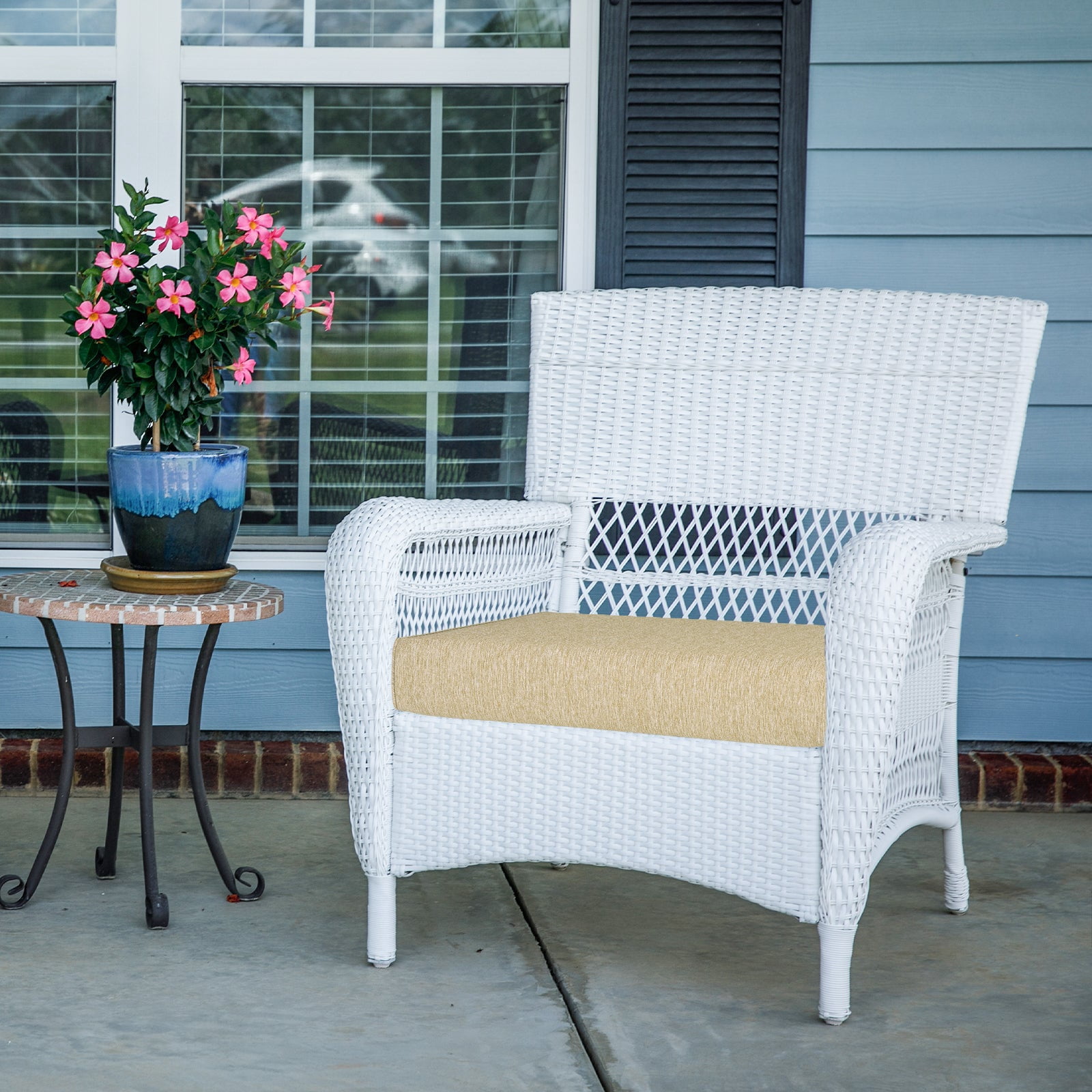 Aoodor Patio Chair Cushions Set of 2, 23 x 26 x 4 Inch Water Resistant Outdoor Seat Cushions with Handle and Ties, Square Corner Cushions for Patio Furniture Garden Lawn, Brown