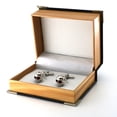 thumbnail image 2 of Gemelos con forma de calavera para hombre con ojos rojos inspirados en Halloween, 2 of 3