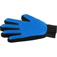 thumbnail image 1 of Guante removedor de pelo para mascotas – Cepillo suave para el cuidado de mascotas – Guante para quitar el pelo – Guante de masaje con diseño mejorado de cinco dedos – Perfecto para perros y gatos con pelo largo y corto – 1 paquete (mano derecha) ER, 1 of 6